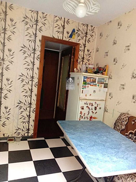 Продам 2-кімнатну квартиру, Шевченківський район, вул. Богдана Завади