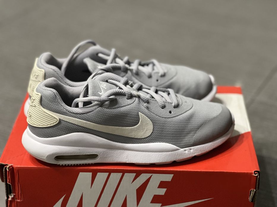 Кроссовки Nike AIR Max Oketo p 36,5
