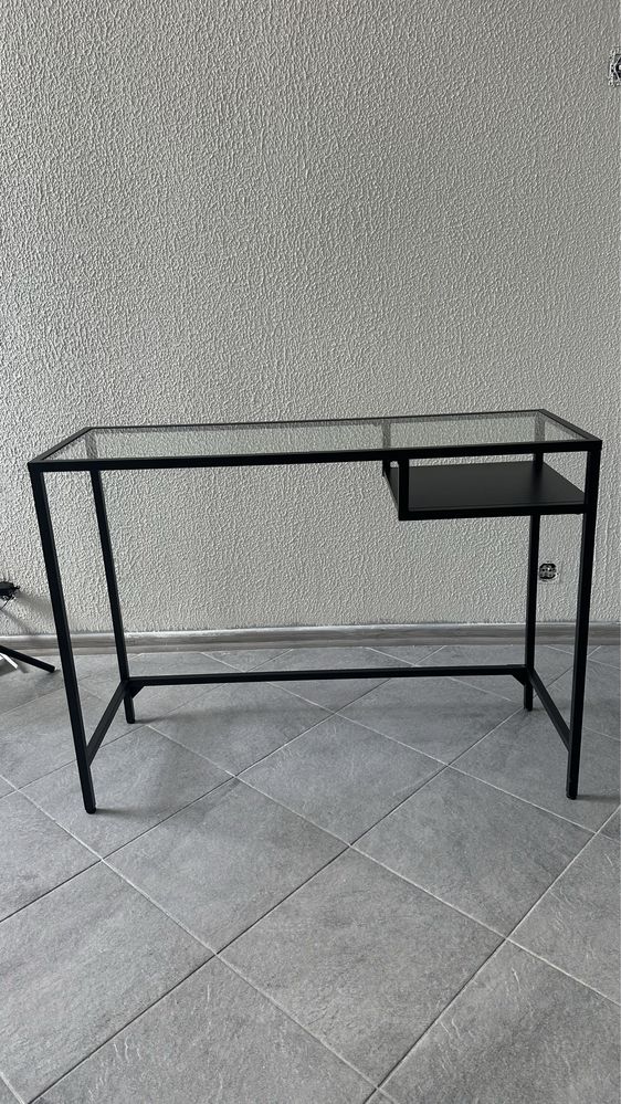Stolik na laptop, czarnobrazl szkto