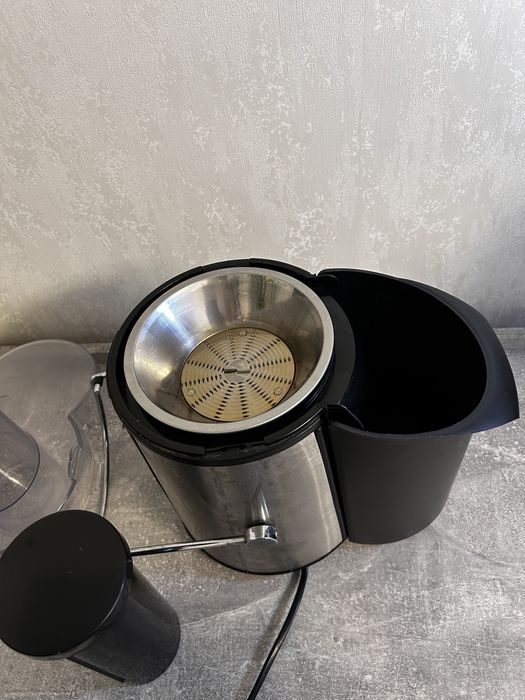 Соковыжималка Clatronic AE 3150