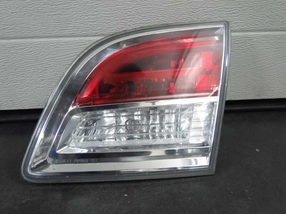 Ліхтар фонарь стоп в кришку багажника Mazda CX-9 CX9 07-09р.