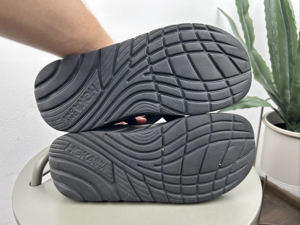 Оригінал! Тапочки шльопки вєтнамки Hoka Refovery Flip 45 розмір 03701