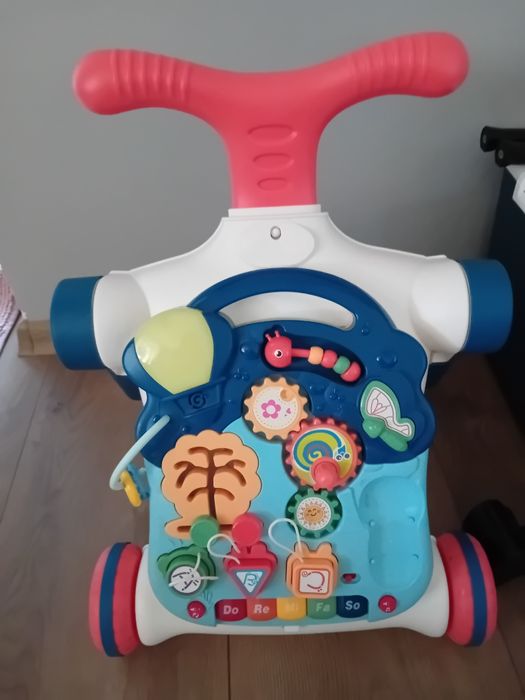 Pchacz chodzik jeździk 5w1