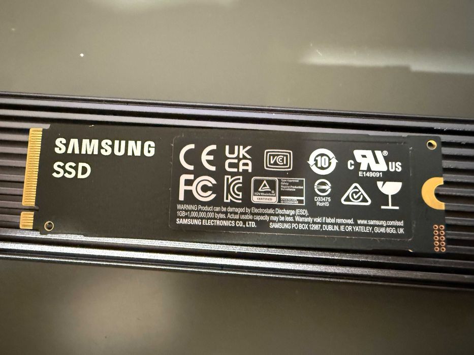 Samsung 990 PRO m.2 ssd 4 TB + Beikell Obudowa
