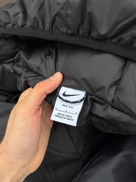 Куртка/Пуховик на зиму Nike Storm Fit