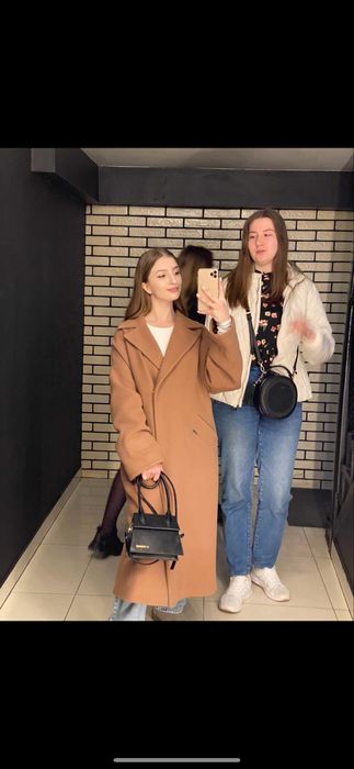 Пальто класичне з поясом