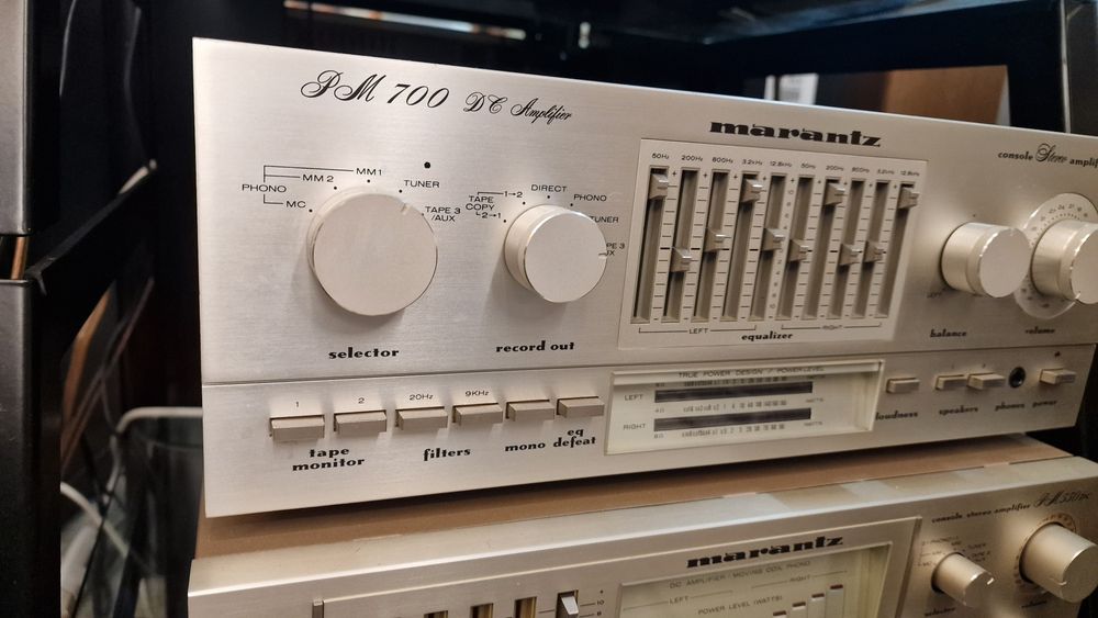 Marantz PM 700 DC