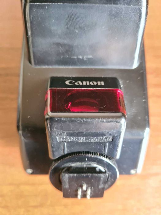 Фотоспалах Canon Speedlite 300EZ