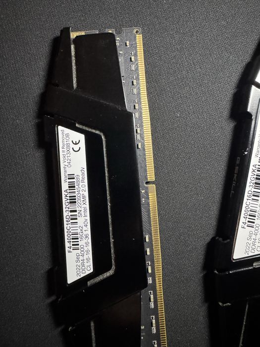 G.Skill Ripjaws V 32GB (2x16GB) DDR4 4000MHz CL16-16-16-36 S8B-Die