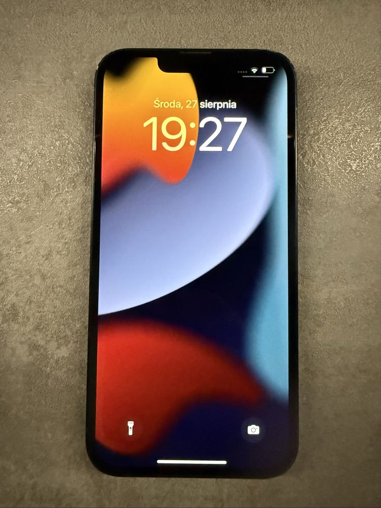 iPhone 13 128 GB Midnight
