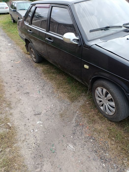 Ваз,-2199 газ-бензин 2008г