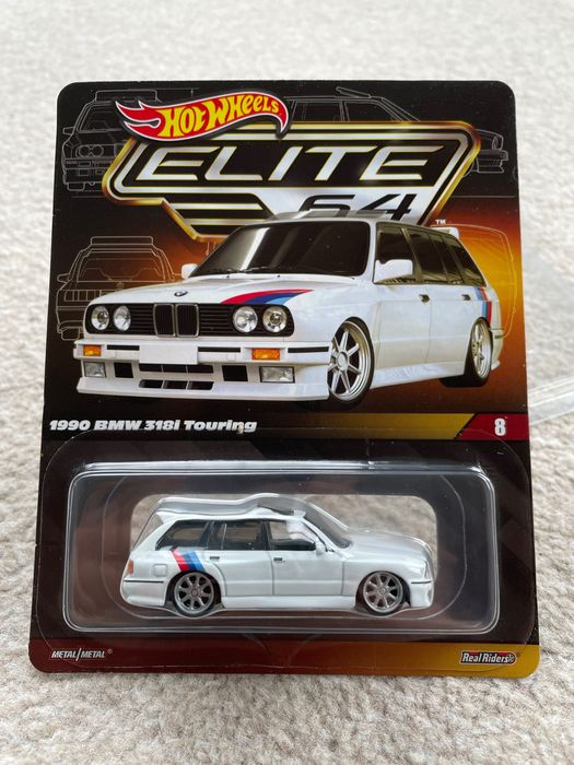 Hot Wheels BMW 318i Touring 1990 Elite64 Elite 64 Premium BMW 3