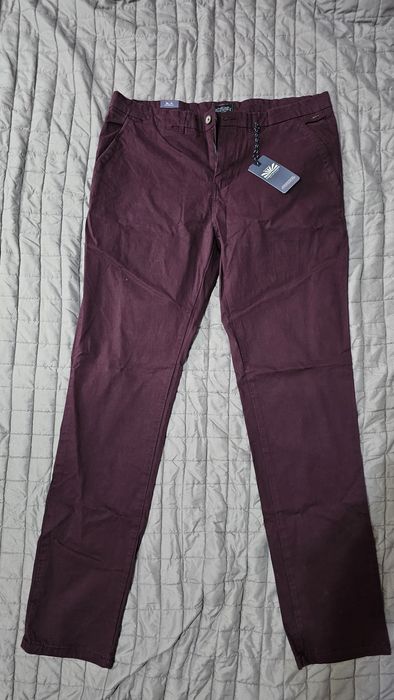 Spodnie męskie chinosy bordo Funki Buddha długie xxl slim, metki