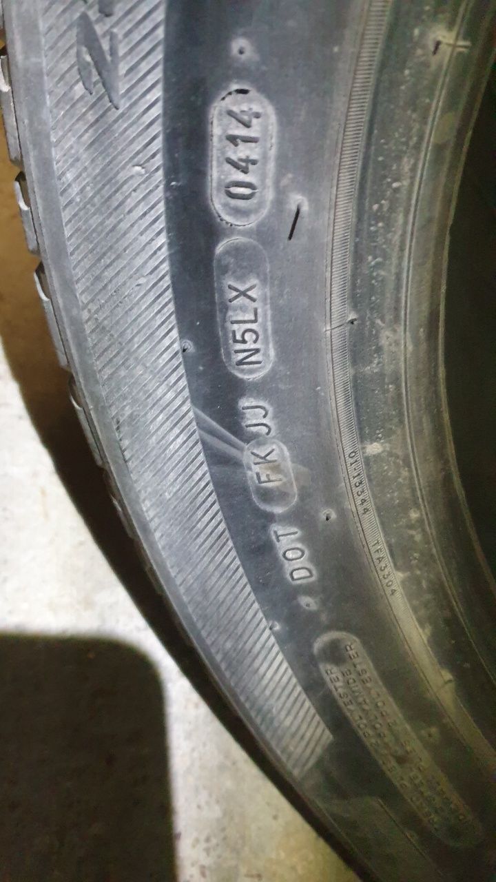 Opony  wielosez. Michelin 235/55 R 17 M+S