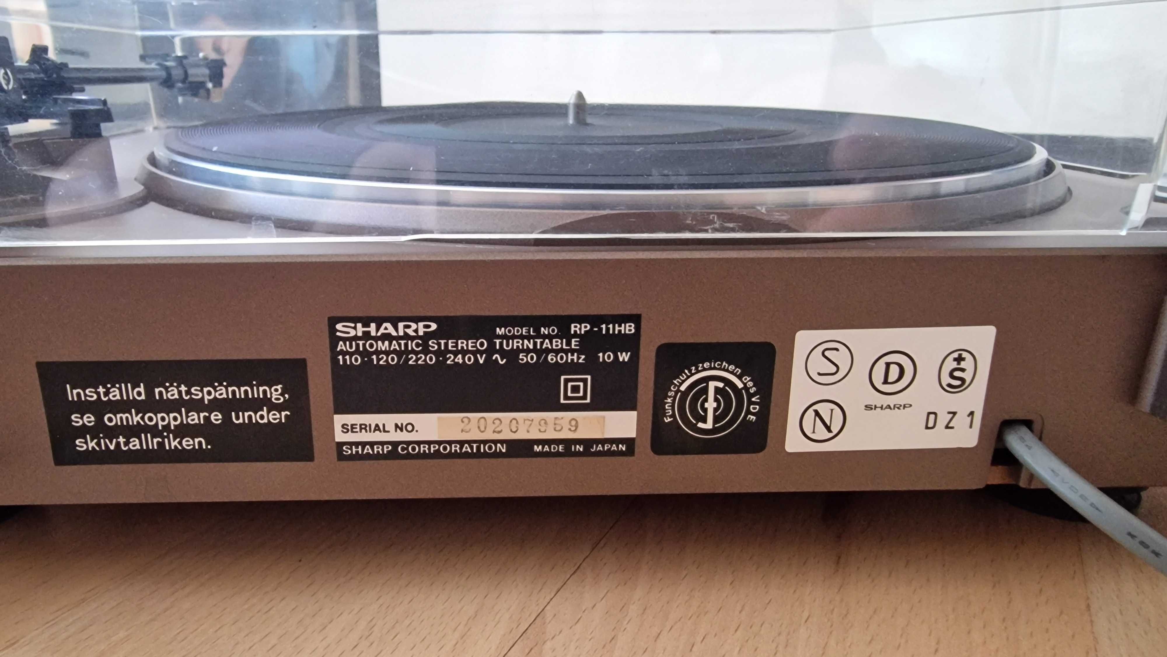 Sharp RP-11 gramofon