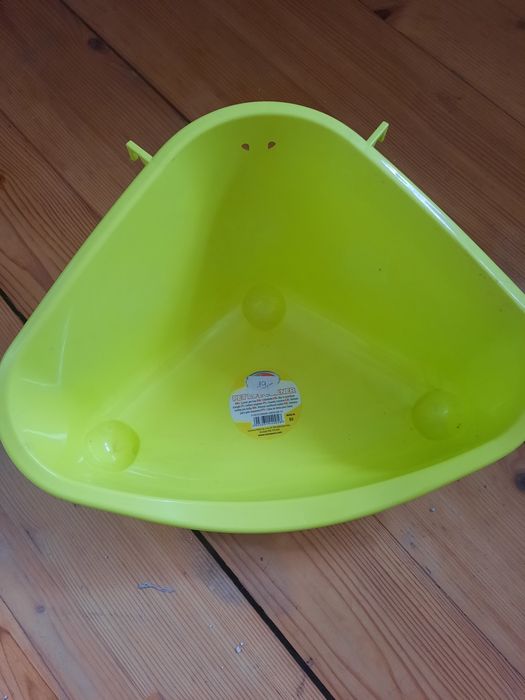 Kuweta narożna nowa