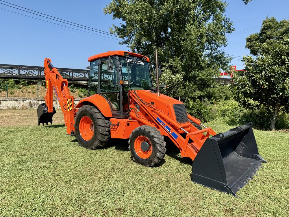 Retroescavadora Fiat Hitachi