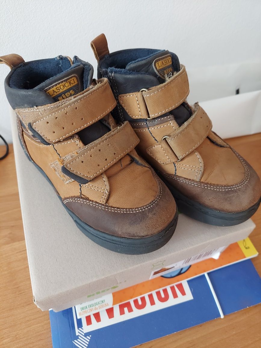 Buty chłopięce jesienne