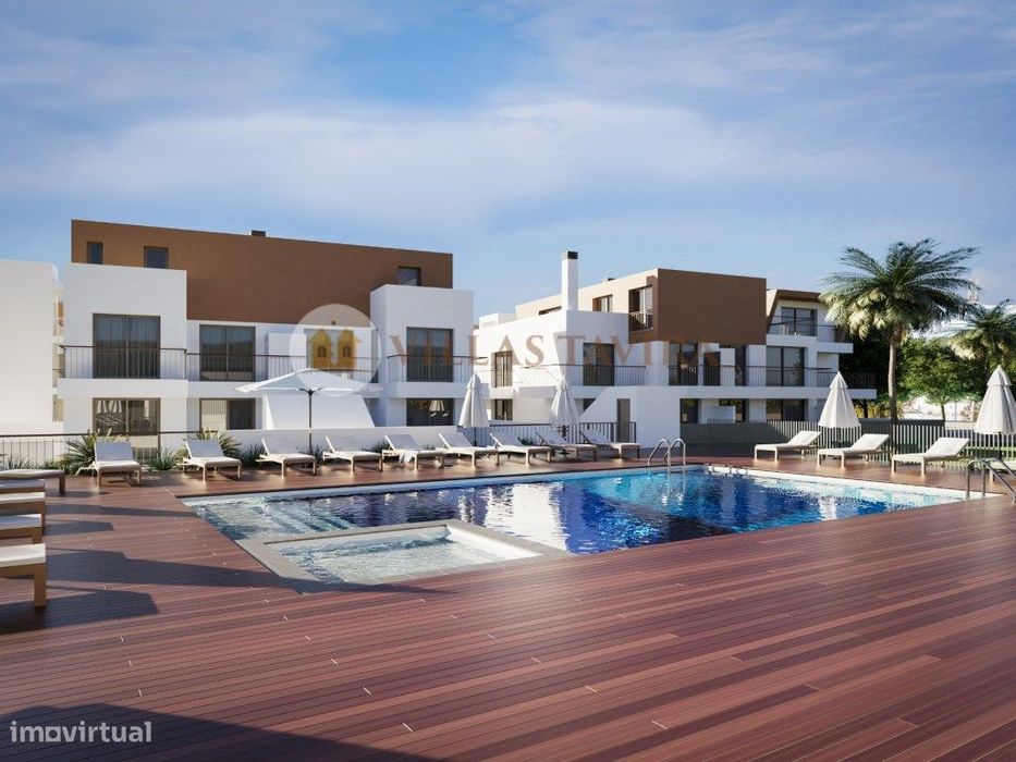 T2 em Cabanas de Tavira - Com piscina e garagem Box (L)