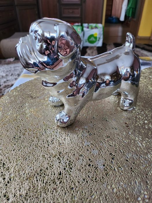 Skarbonka srebrna mops