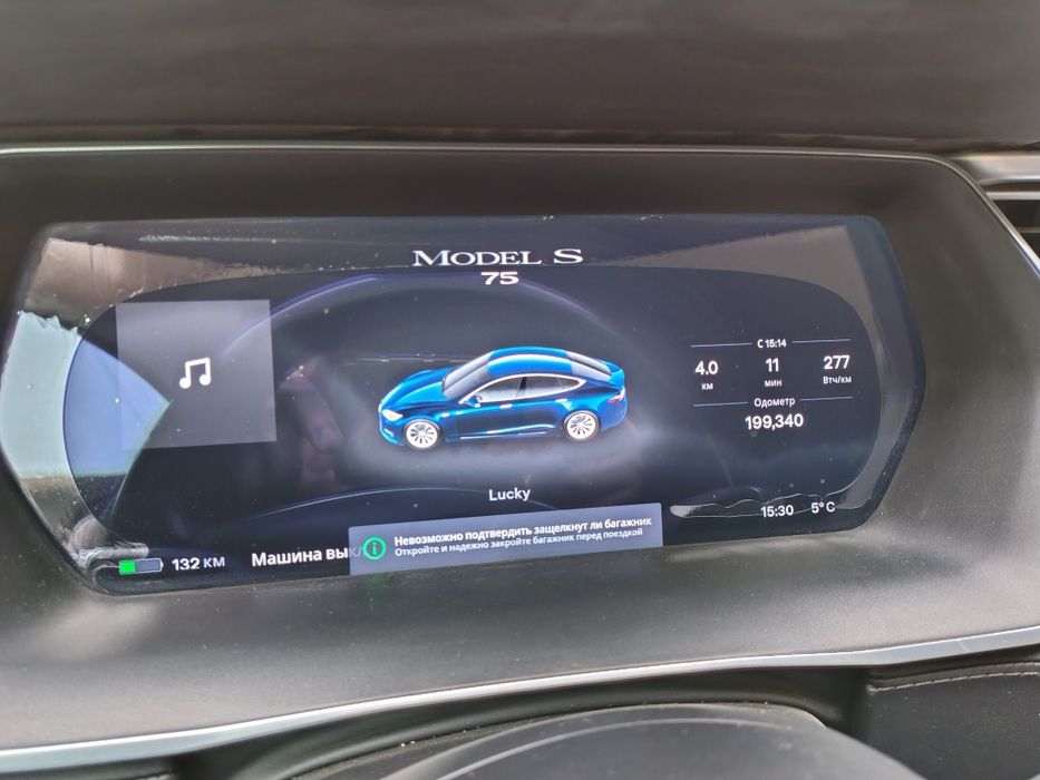 Tesla model S 2016