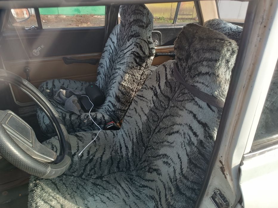 Продам москвич азлк 2140 на повному ходу