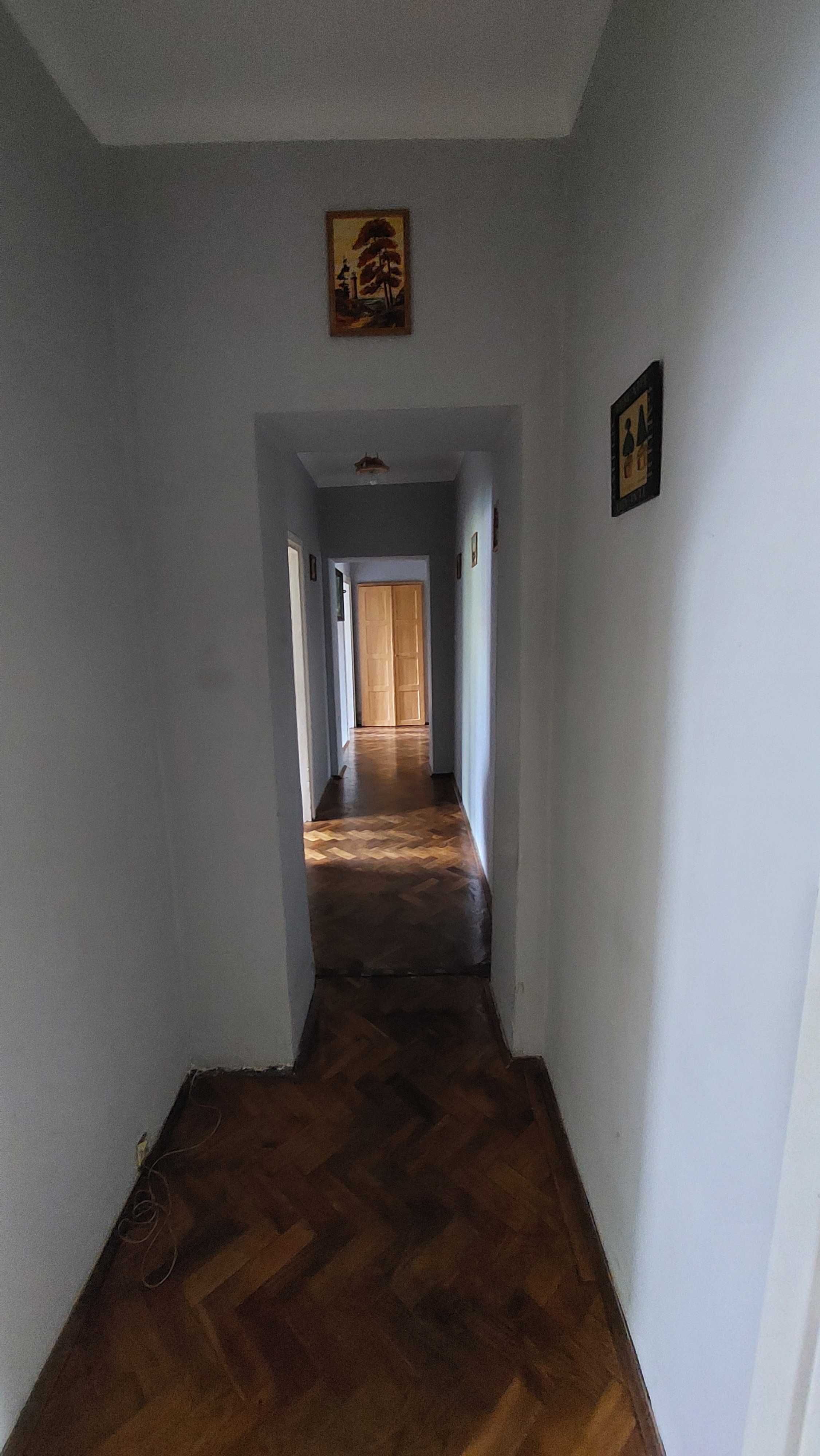Sprzedam mieszkanie w kamienicy 110 m2