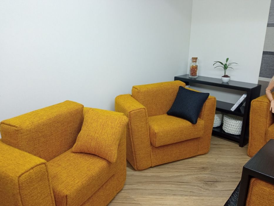 Meble dla lalki barbie salon sofa kanapa fotel w skali 1:6