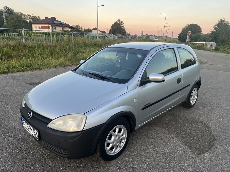 Opel Corsa 1.0 (łańcuch) 198 tys/2001r/alu/klima/elektryka/zdrowa