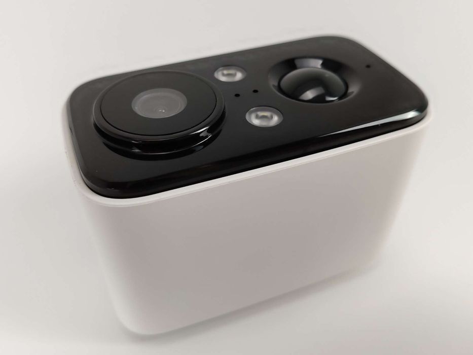 Kamera IP zewnętrzna Bezprzewodowa FOAOOD DF220- kamera solarna biała