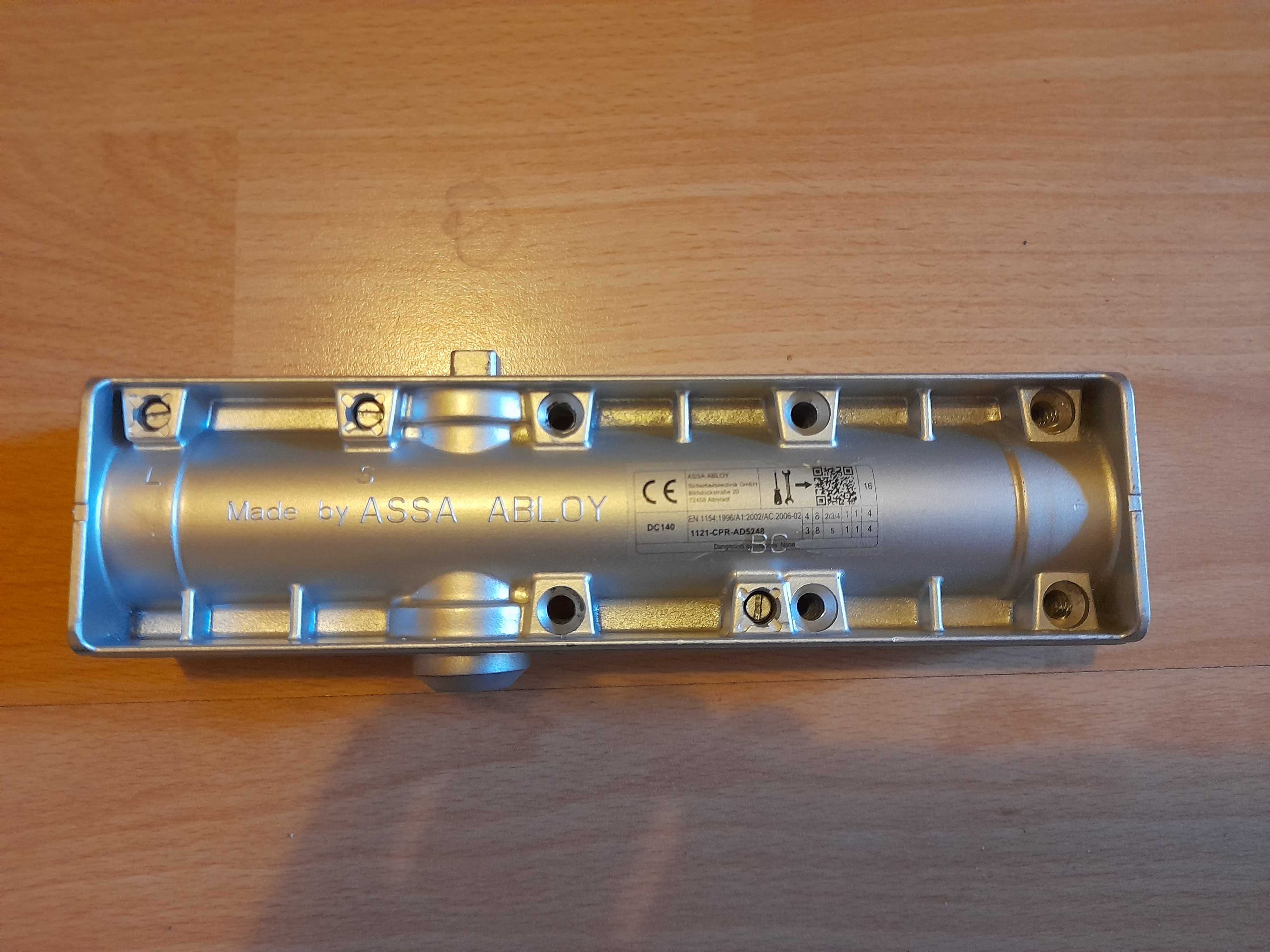 Samozamykacz Assa Abloy DC140 - nowy