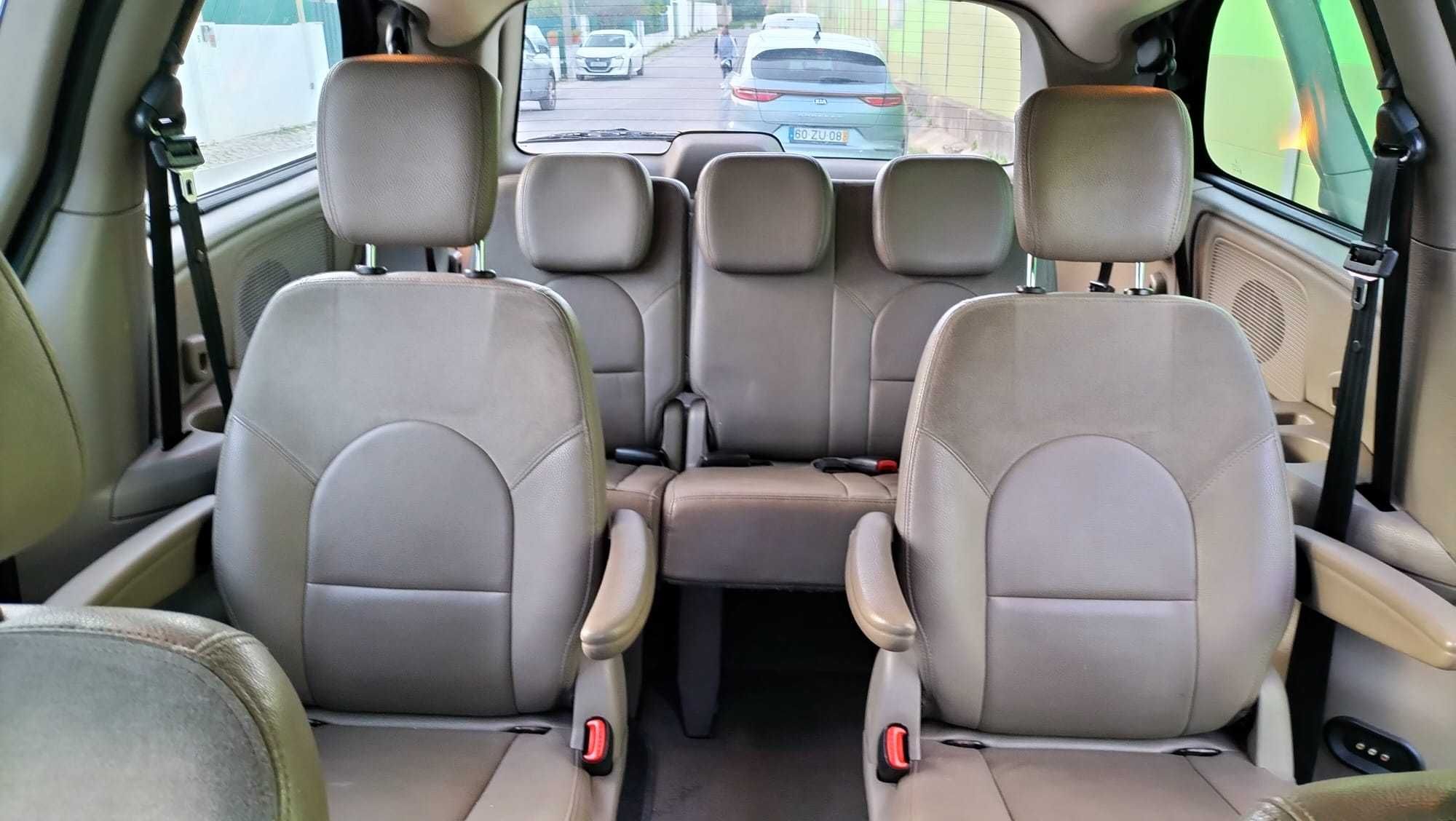 Chrysler Grand Voyager 2.8 CRD 150cv Caixa Automática 7 lugares