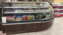 Vitrine frigorífica expositora para pastelaria/cafetaria – usada