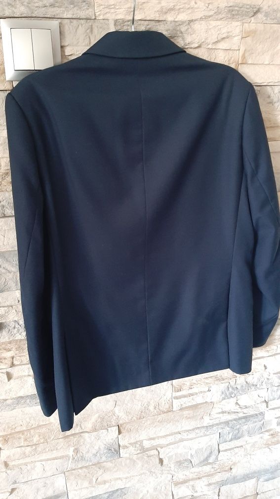 Garnitur młodzieżowy rozm. 146 xl