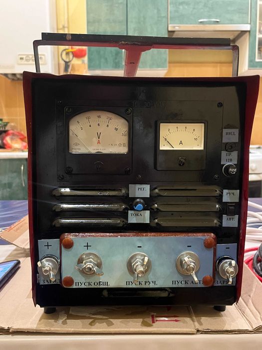 МОЩНОЕ ПУСКОЗАРЯДНОЕ: пуск 200А/заряд 10А, вес 25кг