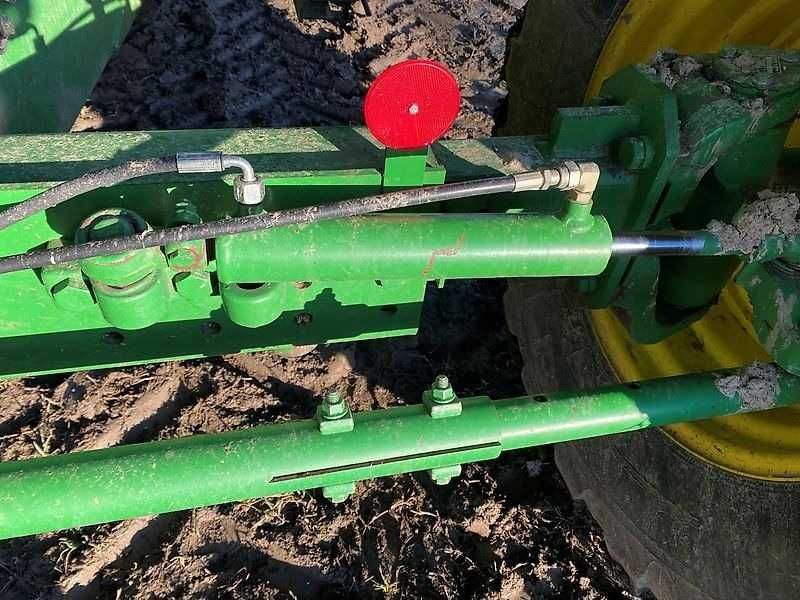 Комбайн John Deere W650
