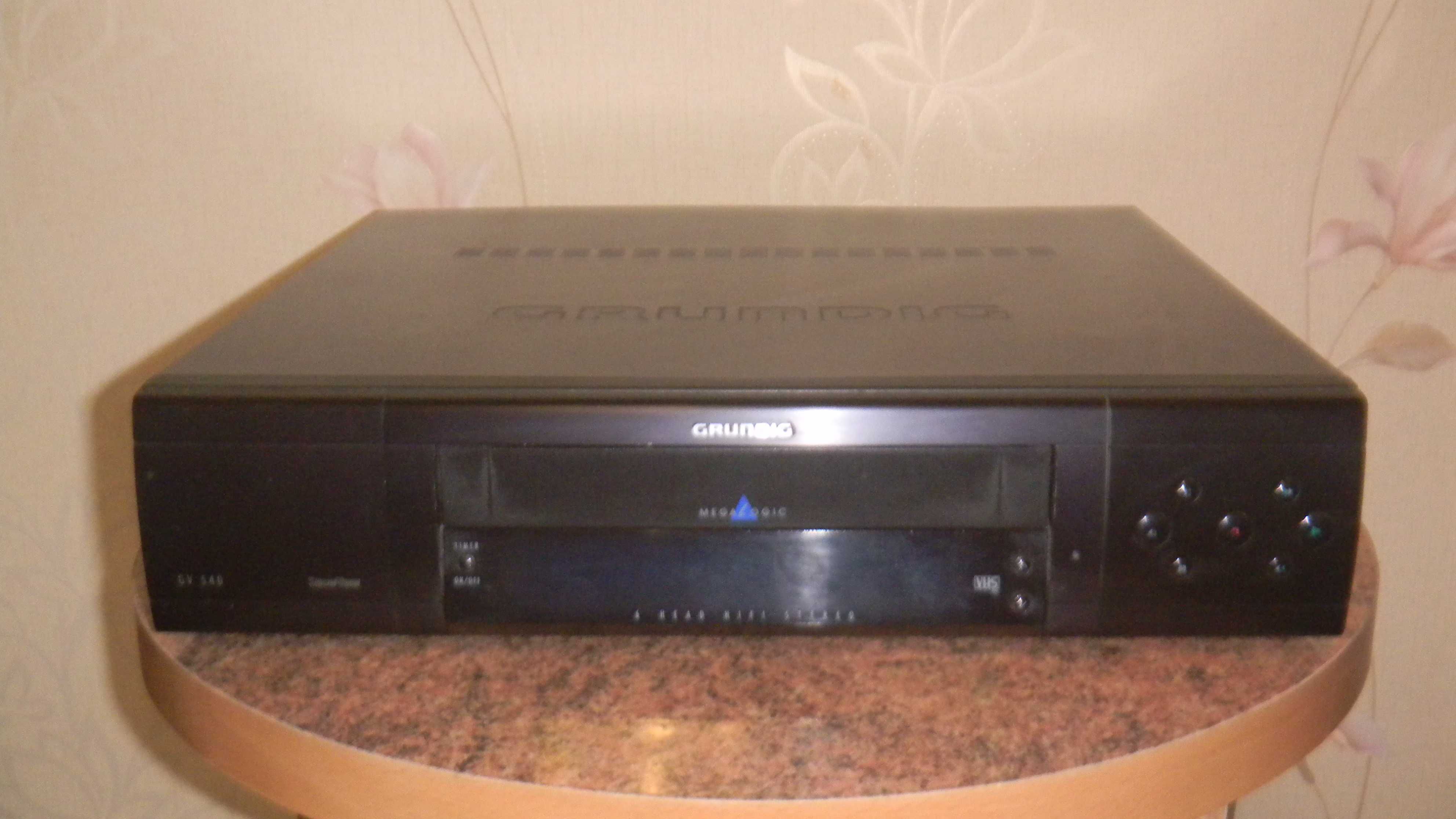 видеомагнитофоны Panasonic NV-SD450 и NV-G40EE+Grundig GV540 +GOLDSTAR