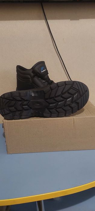 Черевики ботинки робочі шкіряні  РгоMan р.EU43,UK9
 2 Фор