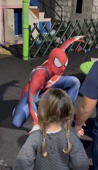 Homem-Aranha no Aniversário / Festa