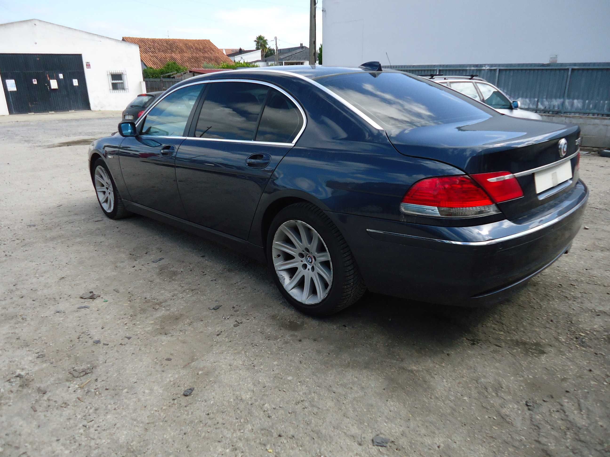 BMW 750 Li (N62B48B) de 2007 Peças/ Completo