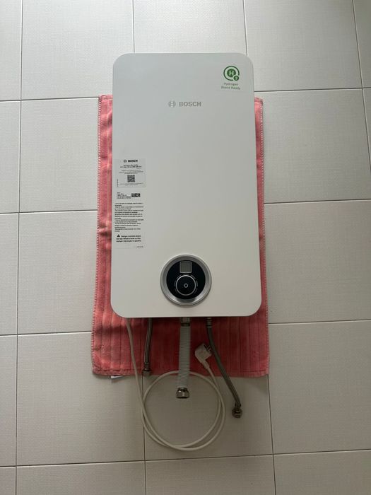 Esquentador BOSCH Therm T4600F 11 KME D23