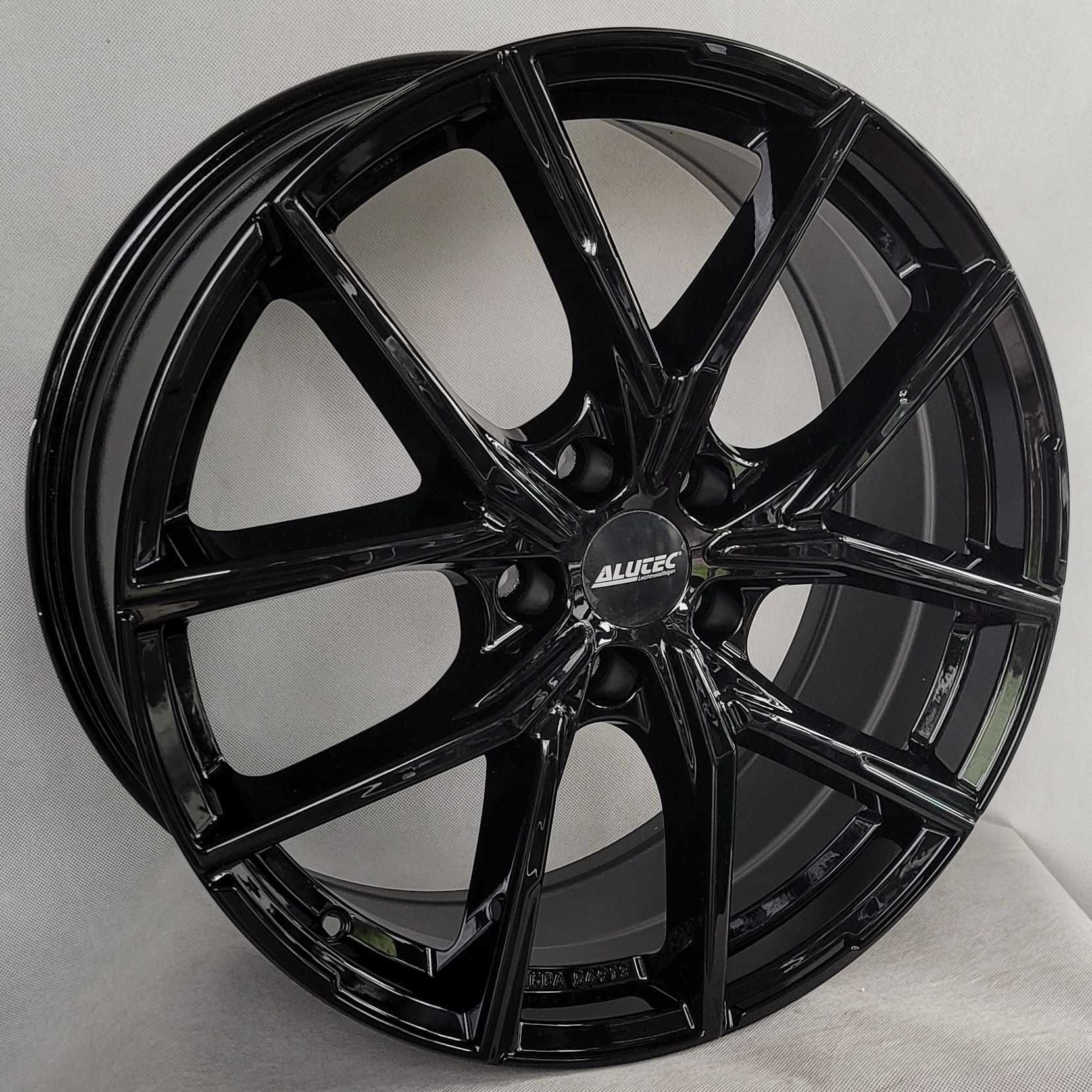 Alutec Felgi 19 Cupra Formentor Seat Ateca VW Arteon Passat B8 B7 CC