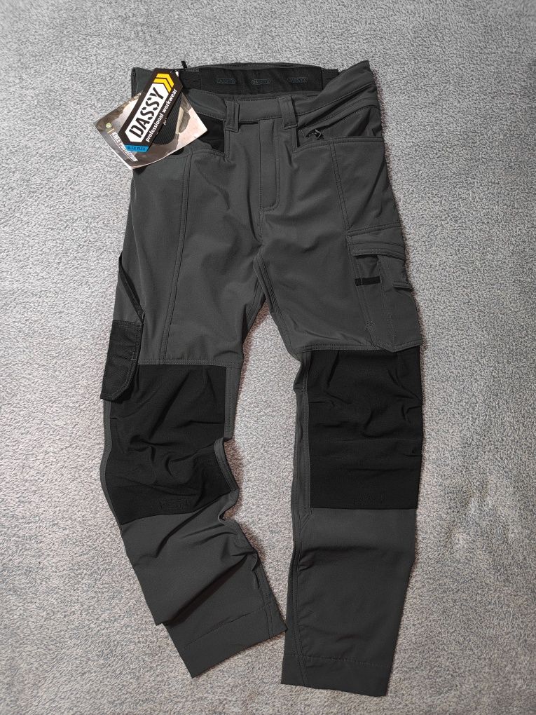 Робочі штани Dassy Matrix stretch work trousers
оригінал