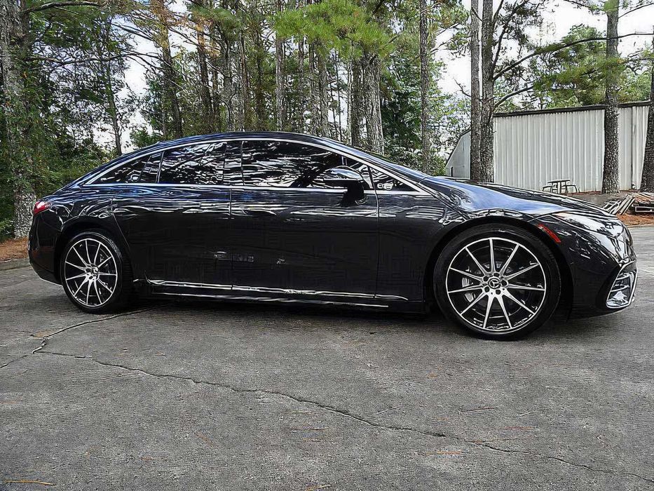 Mercedes-Benz EQS 580 4MATIC      2023