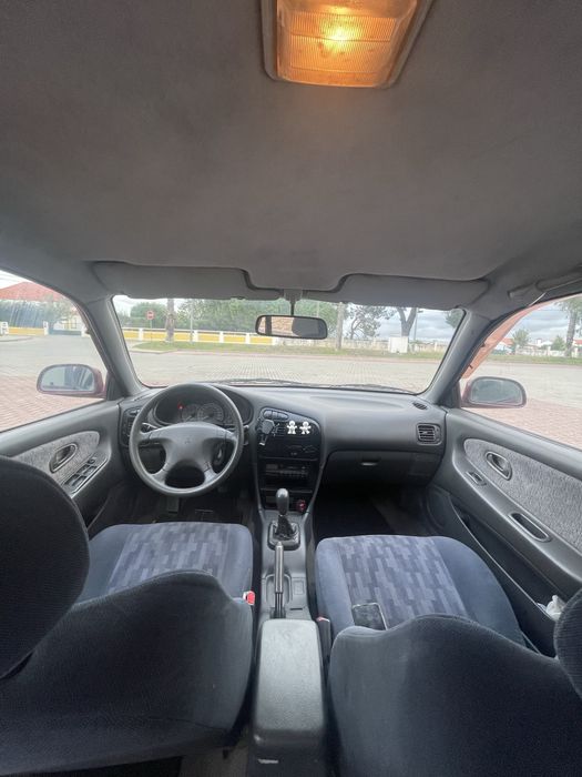 Mitsubishi lancer 1.3 glxi