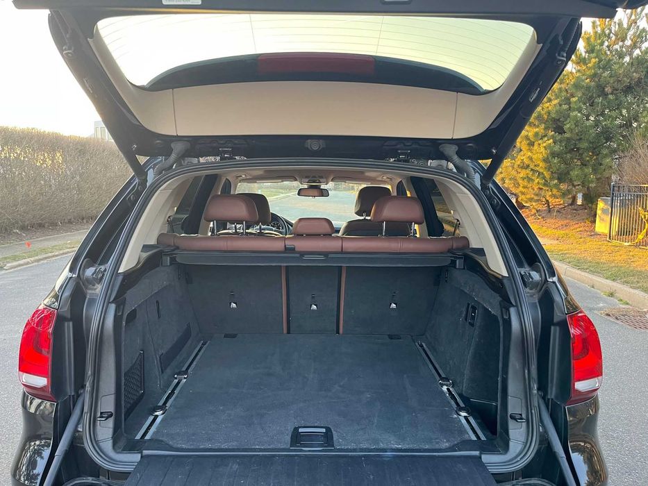 BMW X5 xDrive35d 2016 року