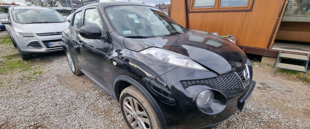 Nissan Juke 2014r, 1.6 LPG. Uszkodzony lewy bok. Jeździ