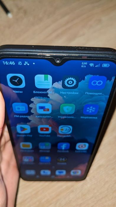 Продам телефон Oscal c80