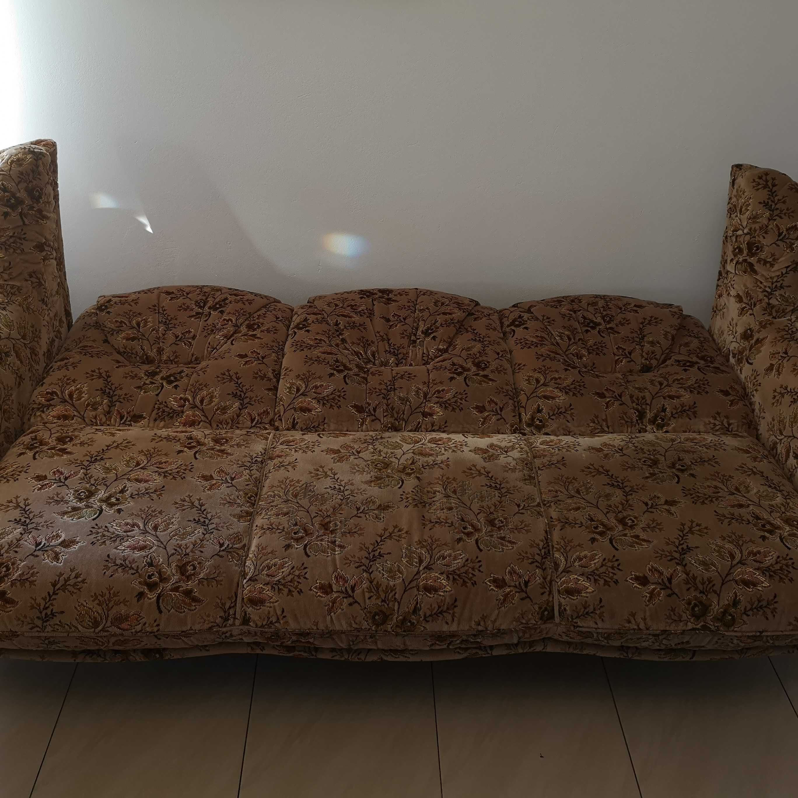 Komplet wypoczynkowy Sofa + 2 fotele