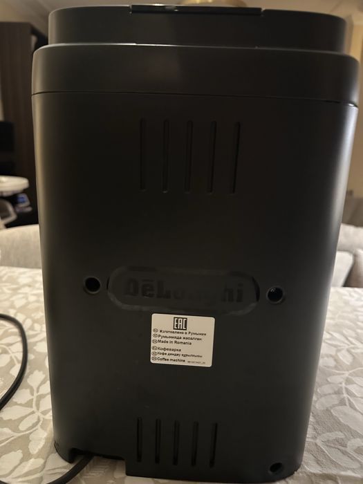 Máquina de Café De’Longhi Magnifica Evo